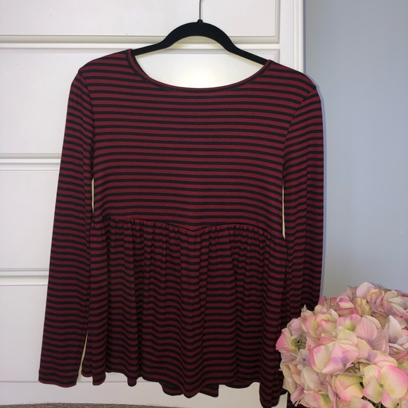 Urban Outfitters Long-Sleeve Tee - Picture 1 of 1